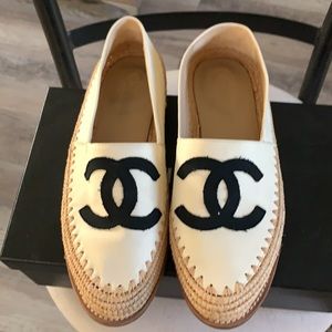 CHANEL Espadrilles